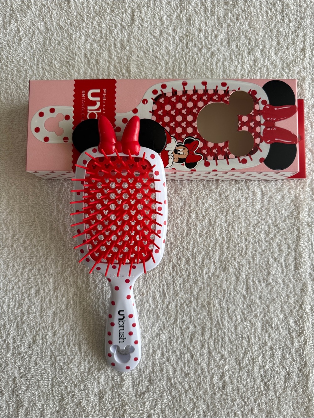 FHI Heat x Disney Minnie Mouse Hair Brush